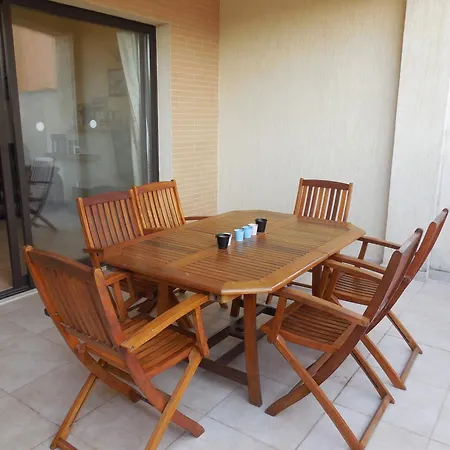 Exclusive Luxury 2 Bedroom Townhouse, Fully Air Conditioned With Large Pool Ferienhaus